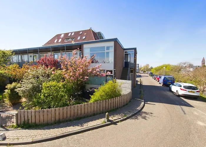 Chapeau Apartment * Zandvoort